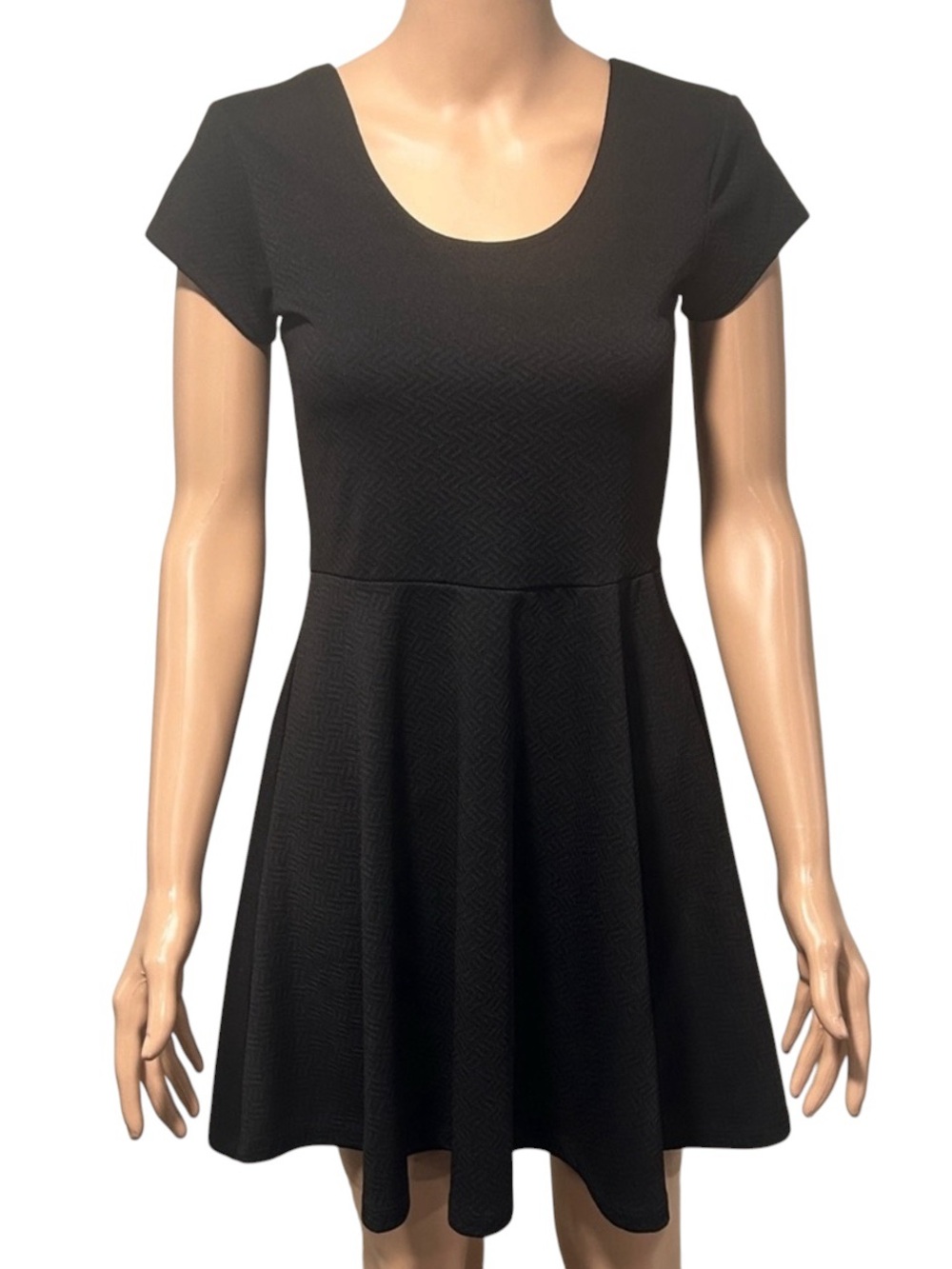 Derek women short sleeve black dress